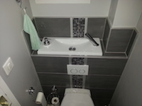 WiCi Bati Handwaschbecken auf Hänge WC - Herr und Frau L (Frankreich - 76) - 2 auf 2